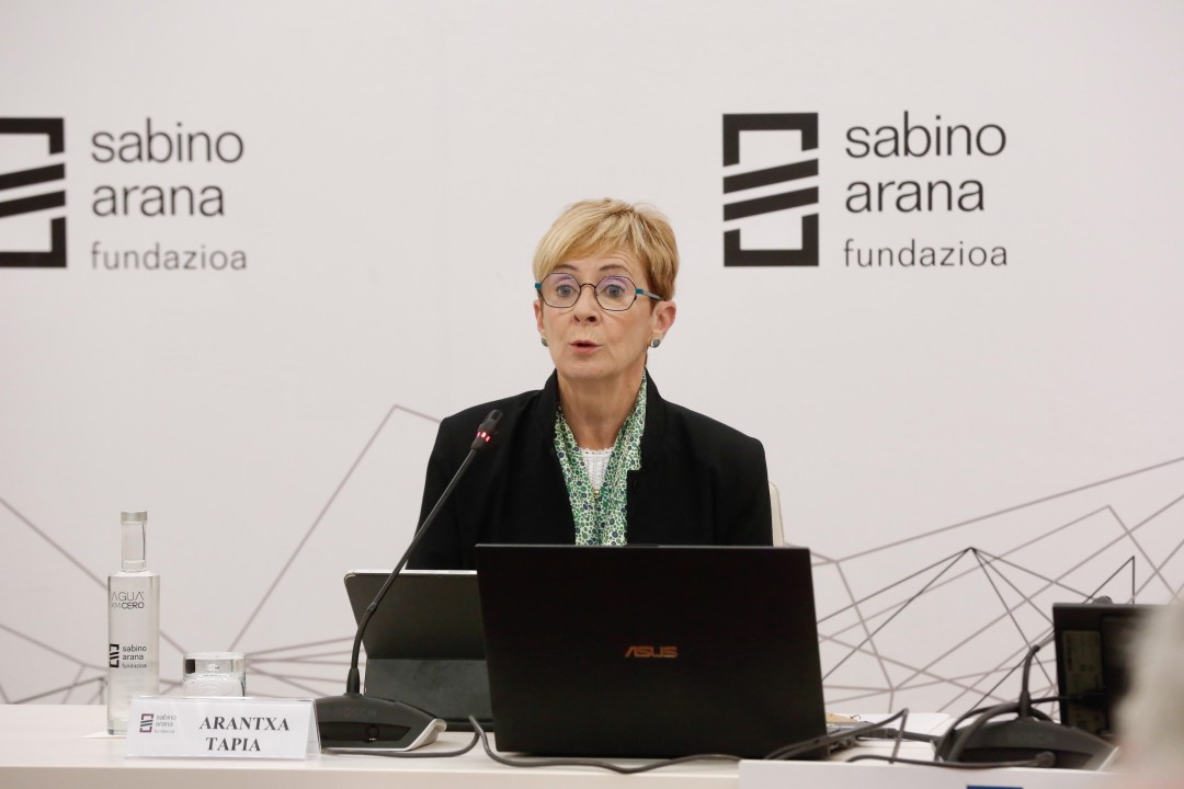 Aitor Esteban eta Arantxa Tapia SAF Sekretu Ofizialen Legeari buruzko mintegian